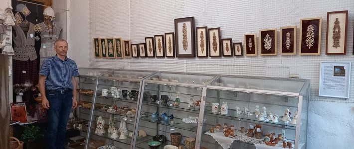 Medžio drožėjo Valdemaro Gineikos paroda „Širdies šiluma“